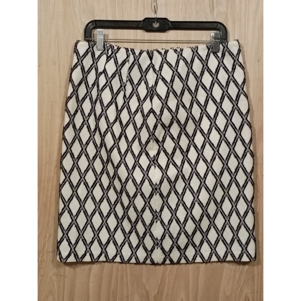 J. McLaughlin Elm Skirt Diamond Jacquard Navy / White Side Zip Women's Size 10.
